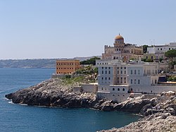 Santa Cesarea Terme mit Blick auf das Meer