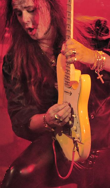 File:Yngwie Malmsteen 3.jpg