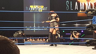 Allison Kay vs Rosemary (35203868223).jpg