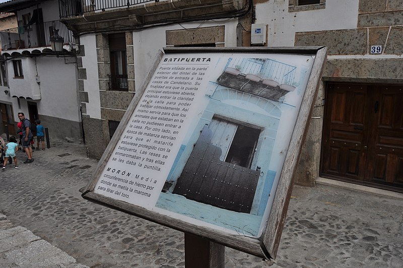 File:Candelario - 020 (31039319440).jpg