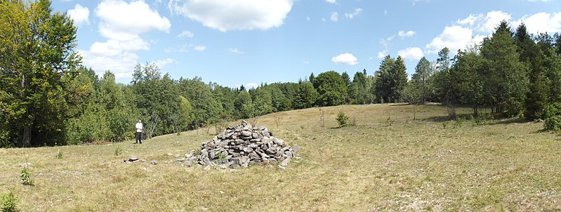 File:Capalnita, Romania - panoramio (2).jpg