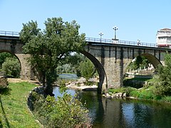 Ponte sobre o Avia - panoramio.jpg