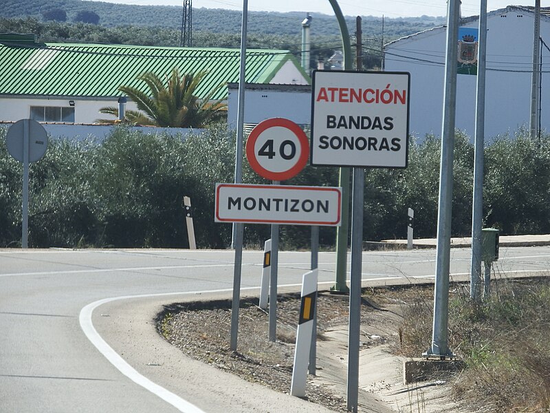 File:Montizón, Jaén 25.jpg