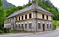 English: Police barracks on the Sapotnica Deutsch: Gendarmeriekaserne auf der Sapotnica