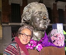 Amparo Tomé en el homenaje a Clara Campoamor 7N 2015.jpg