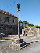 Vía Verde do Salnés 02-10a, O Cruceiro de Santiago (Godos).jpg