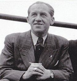 István Wampetits, born 1903 (cropped).jpg