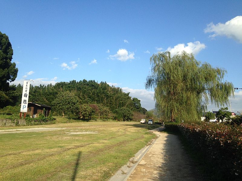 File:View near Gakugyoin Middle School.jpg