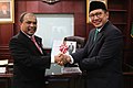 Lukman Hakim Saifuddin bersama dengan Menteri di Departemen Perdana Menteri Malaysia Jamil Khir Baharom, 2018