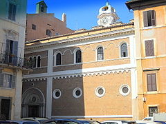 Iglesia de San Tomás de Canterbury (1866-1893) en Roma, de Virgilio Vespignani