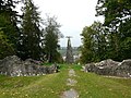 ORL 40 Osterburken Annexkastell Südtor mit Blick auf das neuzeitliche Kriegerdenkmal