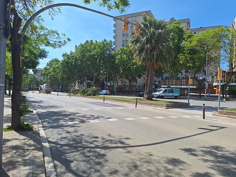 File:Carrer Aristides Maillol.jpg