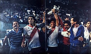 River celebra libertadores 1986.jpg