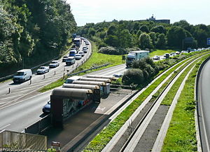 Blick von Osten, rechts A 40, von oben kommend A 52