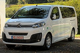 Citroën ë-Spacetourer - left front view