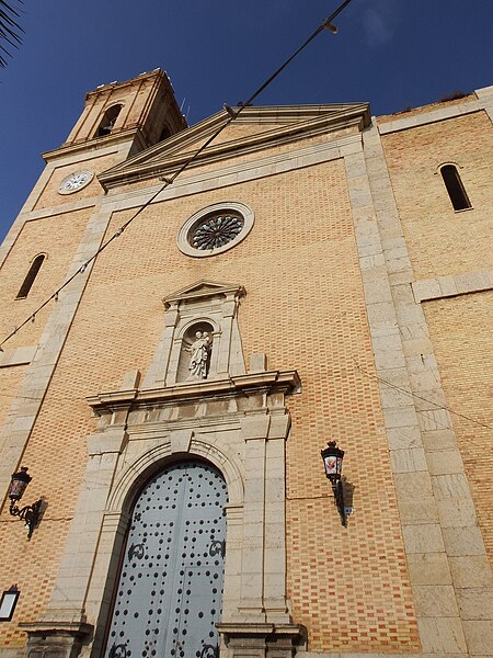 File:Iglesia de Nuestra Señora del Consuelo de Altea 04.jpg