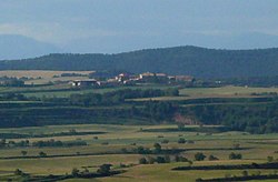 Anvista d'o lugar de La Llavinera dende a torre de La Manresana