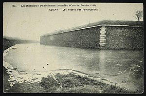 Les fossés des fortifications inondés en 1910.