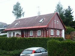 A typical log home (house no. 81)