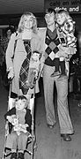 Johan Cruijff with family 1973.jpg