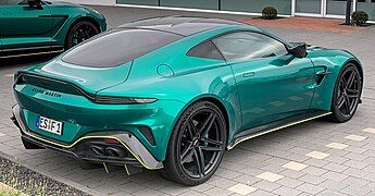 Aston Martin Vantage (2024) - right rear view