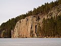 La falaise de Olhavanvuori est populaire auprès des grimpeurs..