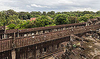 Vista de la muralla exterior desde la parte superior