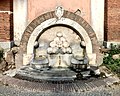 Fontana delle Palle di cannone in via di Porta Castello, R. XIV Borgo[5]