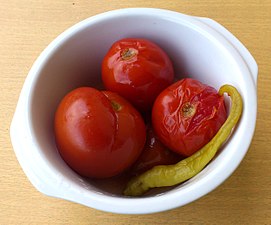 Pickled tomatoes