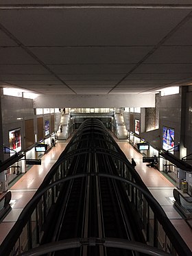 La station vue depuis la mezzanine.