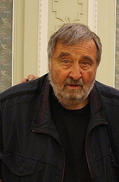 File:Krzysztof Kowalewski 2 (2018) (cropped).jpg