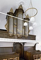 Interieur met orgel in 2005