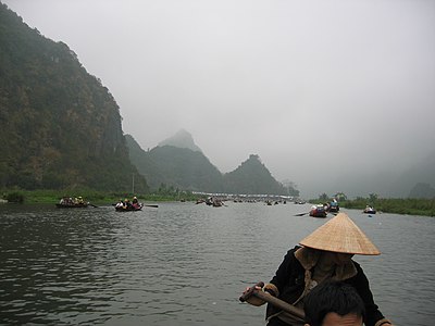 Tam Cốc vào xuân