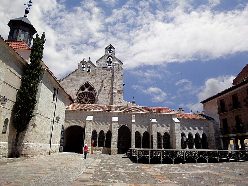 File:Iglesia de San Francisco (Palencia) - Fachada principal.jpg