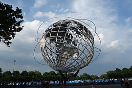 Flushing Meadows Fair Grounds td (2018-05-26) 020 - Unisphere.jpg