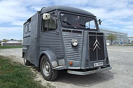 Citroën HY van.jpg