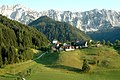 Zell-Pfarre mit Blick auf die Koschuta