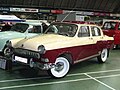 GAZ M-21 Wołga drugiej serii w luksusowym wykonaniu (chromowana atrapa, dwukolorowe malowanie)