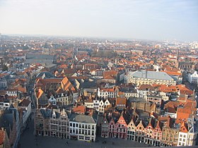 Pogled na stari dio grada s gradskog zvonika