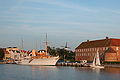 Sønderborg slott og Kongeskipet Dannebrog. Foto: Erik Christensen