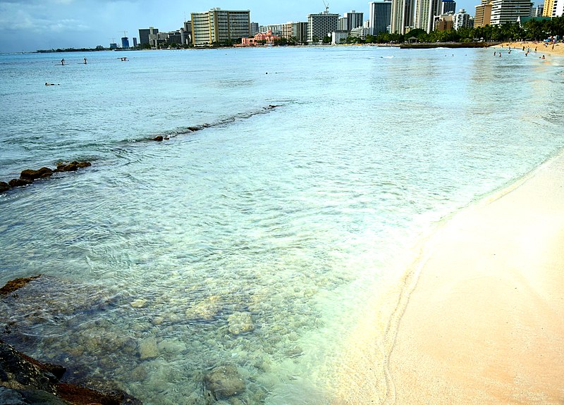 File:Rocks and the Water (23232371973).jpg