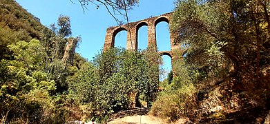 L'aqueduc.