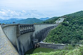 Victoria Dam (Close Look).jpg