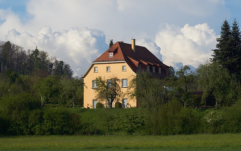 File:Forsthaus Buchenbachhof 2162.jpg