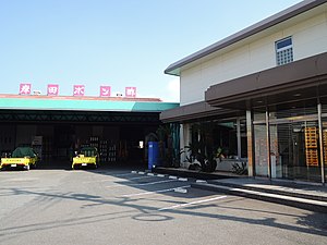 岸田商会 外観