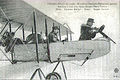 Georges Mailfert ayant monté une mitrailleuse sur son Farman.