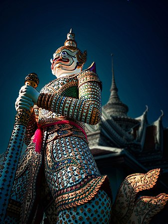 Wat Arun (Temple of Dawn), Thailand by Kriengsak Jirasirirojanakorn