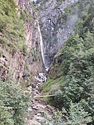 Avelengo Waterfall - Photo by Giovanni Ussi.jpg