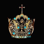 2018 Pontifical Crown