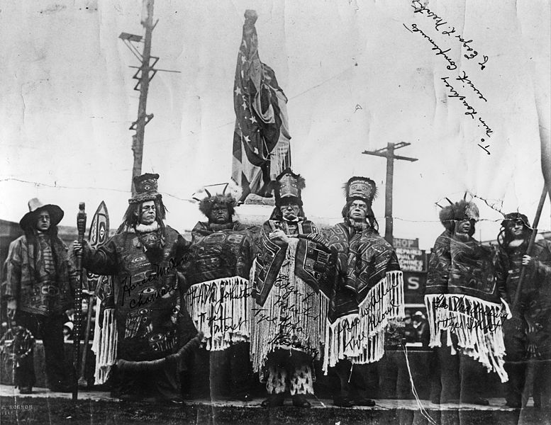 File:Dedication of Chief Seattle statue, 1912.jpg